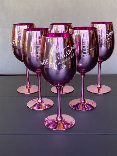 Moët & Chandon 6 pink glasses - Champagne - Catawiki