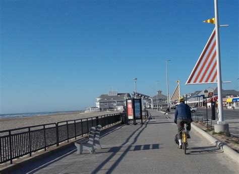 anniebikes: A Ride at Hampton Beach