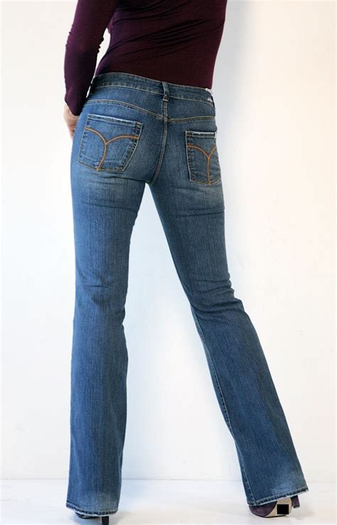 Jeans for Long Legs - SheClick.com