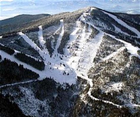 49 Degrees North Ski Resort Guide, Location Map & 49 Degrees North ski holiday accommodation