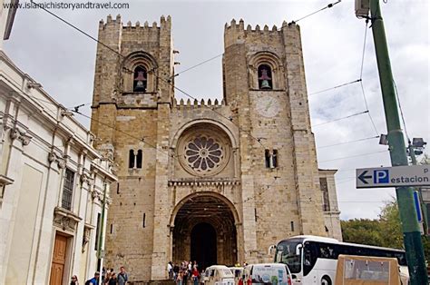 The Lisbon Cathedral is one of the most iconic monuments in the city