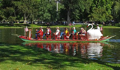 Joe's Retirement Blog: Swan Boats, Public Garden, Boston, Massachusetts, USA