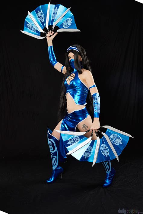 Mortal Kombat Kitana Alternate Costume