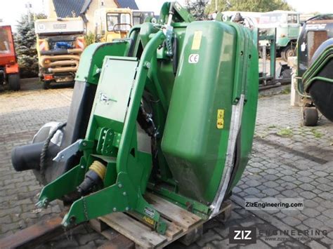 John Deere Leaf vacuum / blower 2004 Agricultural Other substructures Photo and Specs