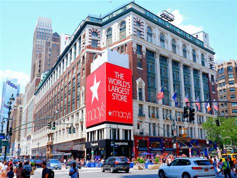 Macy's in New York - NewYorkCity.ca