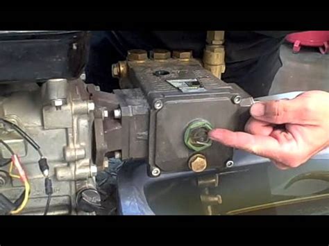 How to Change Oil in Pressure Washer Pump | Washer Guides