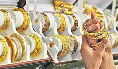 24k gold price soars to all-time high of Rs 60,000 in Hyderabad ...