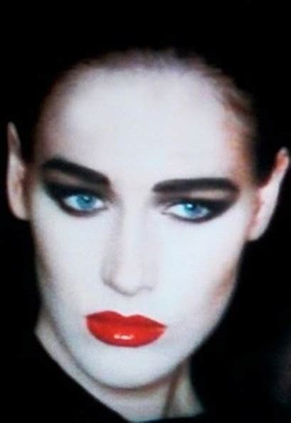 That beauty moment: Robert Palmer's Addicted to Love video - Telegraph