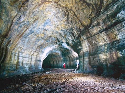 Manjanggul Lava Tube Cave in Jeju Island | Amusing Planet