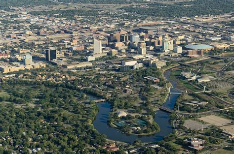 Wichita, La Capital del Aire - Megaconstrucciones, Extreme Engineering