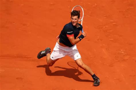 ATP Roland Garros: Dominic Thiem eases past injured Zverev to reach semis