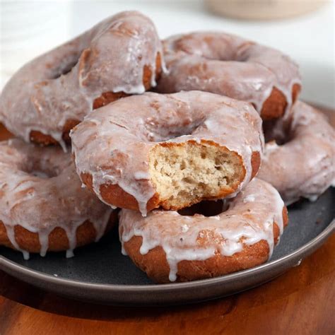 Easy Sourdough Discard Donuts Recipe Using Discard – Sugar Geek Show