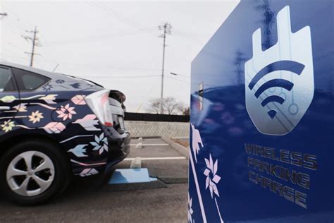 Wireless Charging for Electric Cars Is Inching Closer to Reality ...