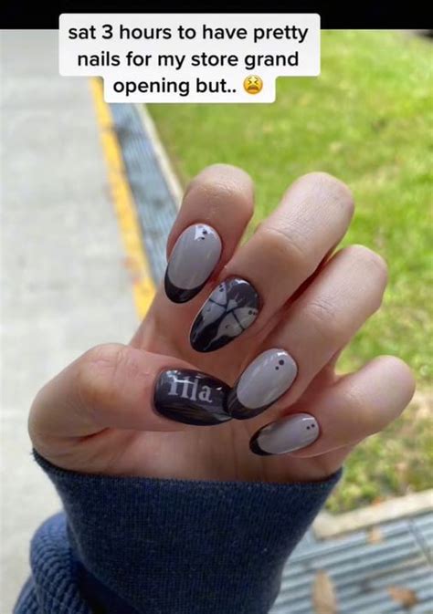 S’pore Woman Has Allergic Reaction To Gel Manicure, Warns Others To Be Careful