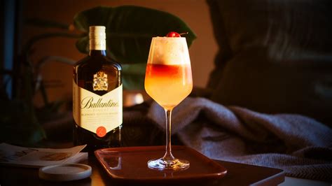 11 Fun Whisky Sour Variations - Ballantine's