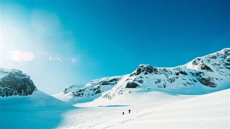 Top Ski Resorts in Andorra: Skiing Season & Best Time To Visit