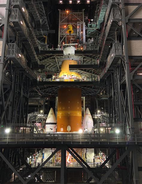 Big Build In Progress for NASA’s 1st SLS Moon Rocket Inside VAB at ...