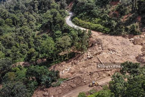 landslide in genting highland - Diane Johnston