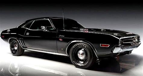 Dodge Challenger … Classic Muscle