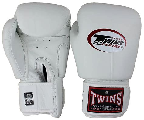 Top 8 Best Boxing Gloves For Sparring & Training - A Fighters Guide