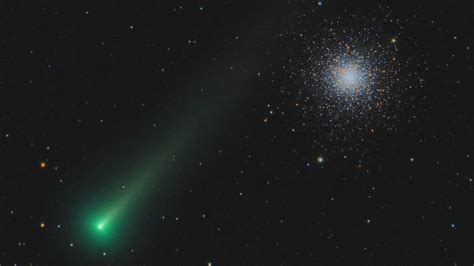 In Photos: See The ‘Christmas Comet’ Suddenly Brighten And Dramatically ...