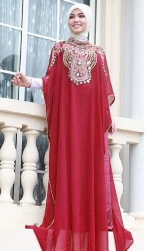 UAE Traditional Dress: All You Need to Know - Alesayi Fashion