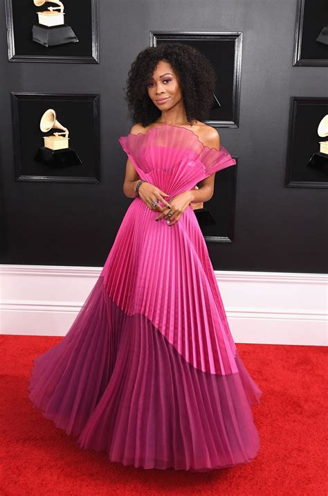 All the Fashion Hits and Misses at the Grammys | Celebrity dresses ...