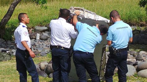 MH370: Plane Debris Sent For Analysis | World News | Sky News