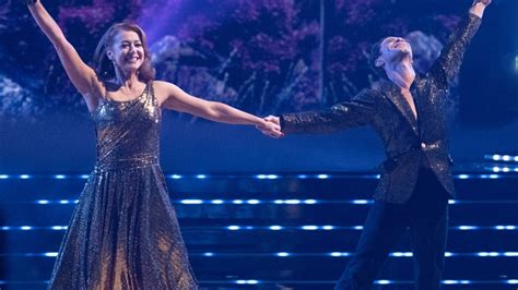 Why Alyson Hannigan Twirled Out Of Her Comfort Zone To Join DWTS