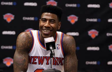 Knicks' Iman Shumpert returned to the practice court in a limited basis ...