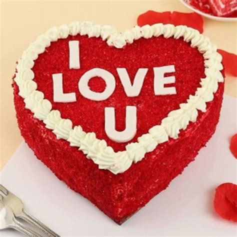 Order Online Heartshape Red Velvet Cake | buy @ 749