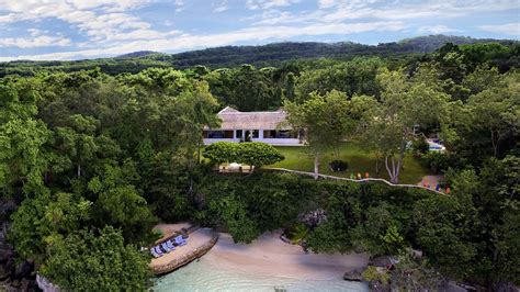 Jamaica’s Goldeneye Hotel, the "Birthplace" of James Bond, Is Open Again