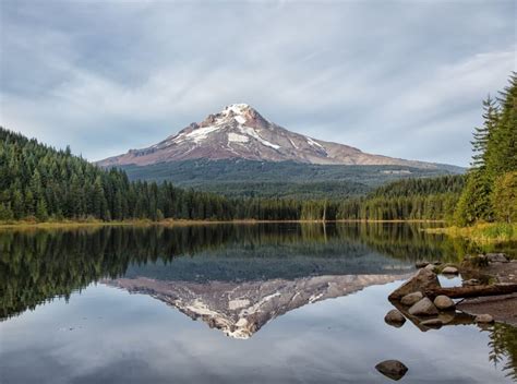 The quick guide to Trillium Lake Oregon - The Gorge Guide