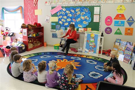 Preschool Program for 2-, 3-, and 4-Year-Olds - Seneca Academy
