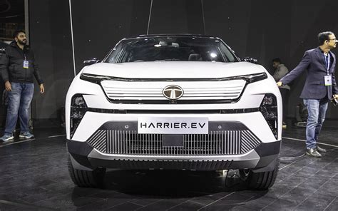 Tata Harrier EV Images | Harrier EV Exterior, Road Test and Interior ...