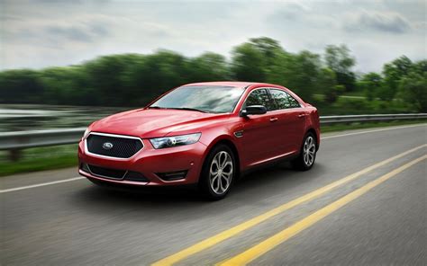 2018 Ford Taurus SHO Price & Specifications - The Car Guide