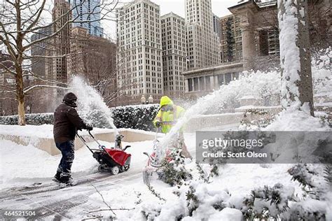 59 Chicago Snow Plow Stock Photos, High-Res Pictures, and Images - Getty Images