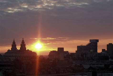 Liverpool Sunset © Kevin Gordon cc-by-sa/2.0 :: Geograph Britain and ...