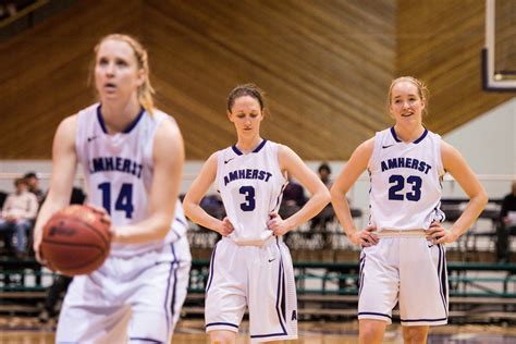 NCAA DIII Women's Basketball 1st Round - Regis (MA) vs #1 … | Flickr