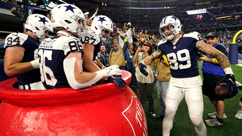 Dallas Cowboys have whack-a-mole touchdown celebration vs. Giants