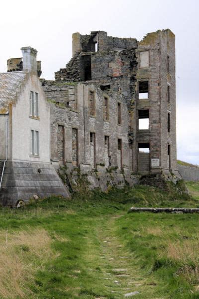 File:Thurso Castle - Geograph - 1310189.jpg - Roader's Digest: The SABRE Wiki