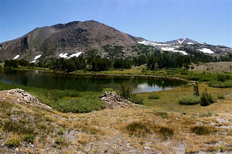 12 Best Hiking Trails in Yosemite National Park - Take a Walk Around Yosemite's Most Beautiful ...