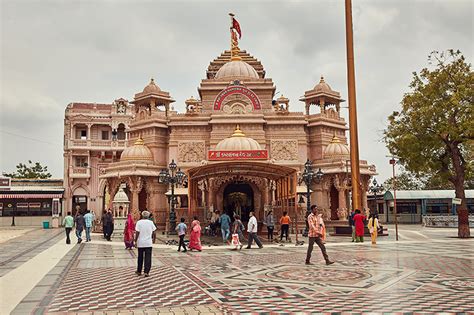 Shree Kashtabhanjan Dev Hanumanji Temple, Salangpur - History, Timings - Bhakti Marg