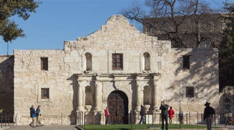 Visit The Alamo in San Antonio, Texas - jcutrer.com