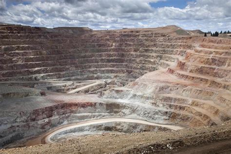 Open pit Gold Mine, Colorado – Geology Pics