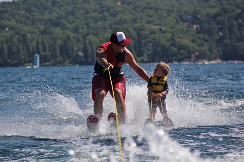 Rent Water Skis in Pollensa, Alcudia Mallorca