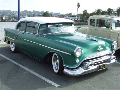 1954 Oldsmobile Rocket 88 (Custom) 'EDA 964' 1 | Photographe… | Flickr