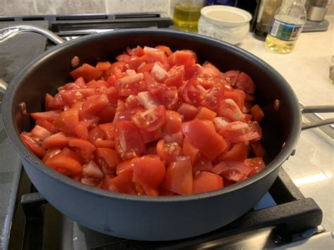 Canning Tomatoes for Beginners - Quick and Easy! - The DIY Handy Mom