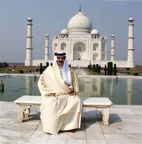 King of Bahrain at Taj Mahal