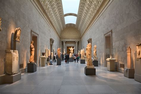Metropolitan Museum of Art | Upper East Side, New York City ...